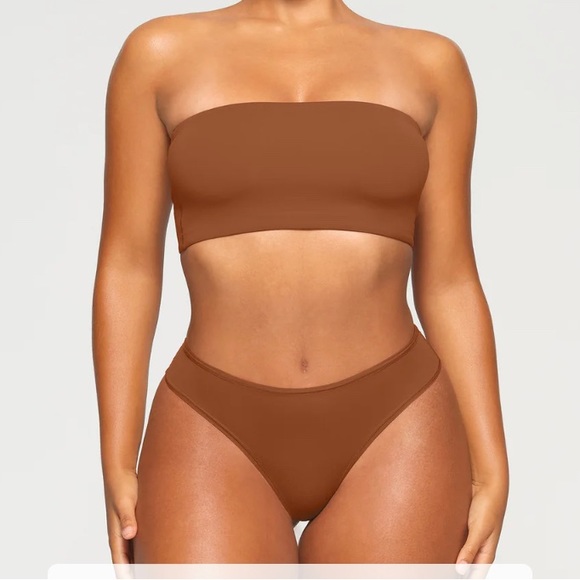 SKIMS Bandeau - Picture 2 of 5